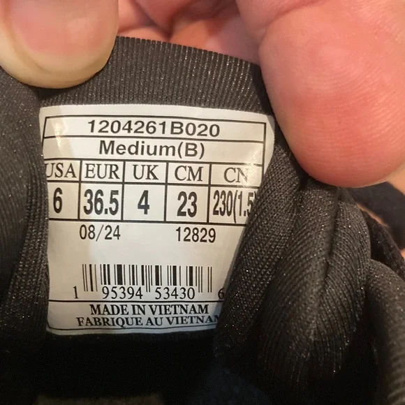 Brooks Adrenaline GTS 24 Women's Sneakers - Blue and Black - Picture 3 of 6